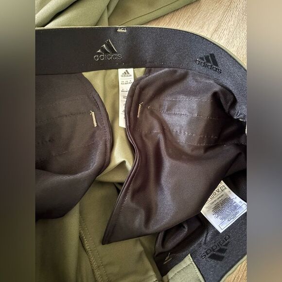 Adidas men’s olive casual pants - Picture 4 of 6